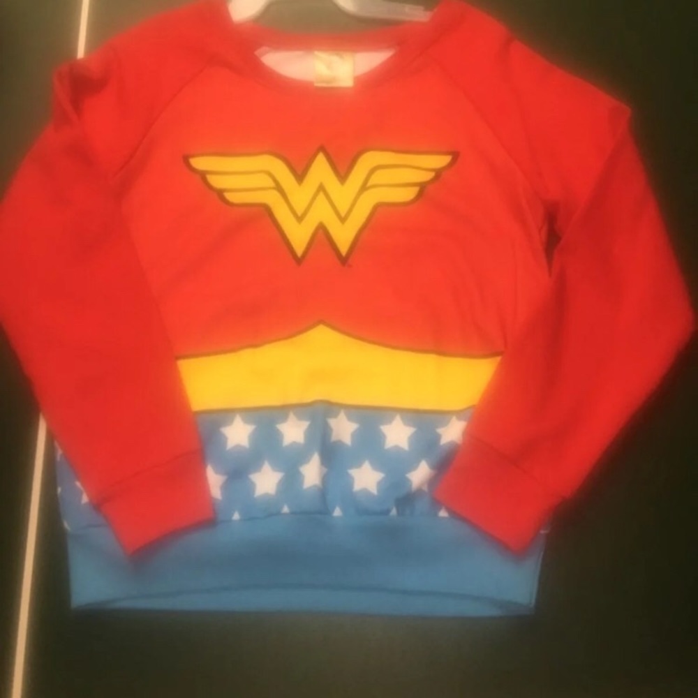 DC Comics Wonder Woman Long Sleeve - Small